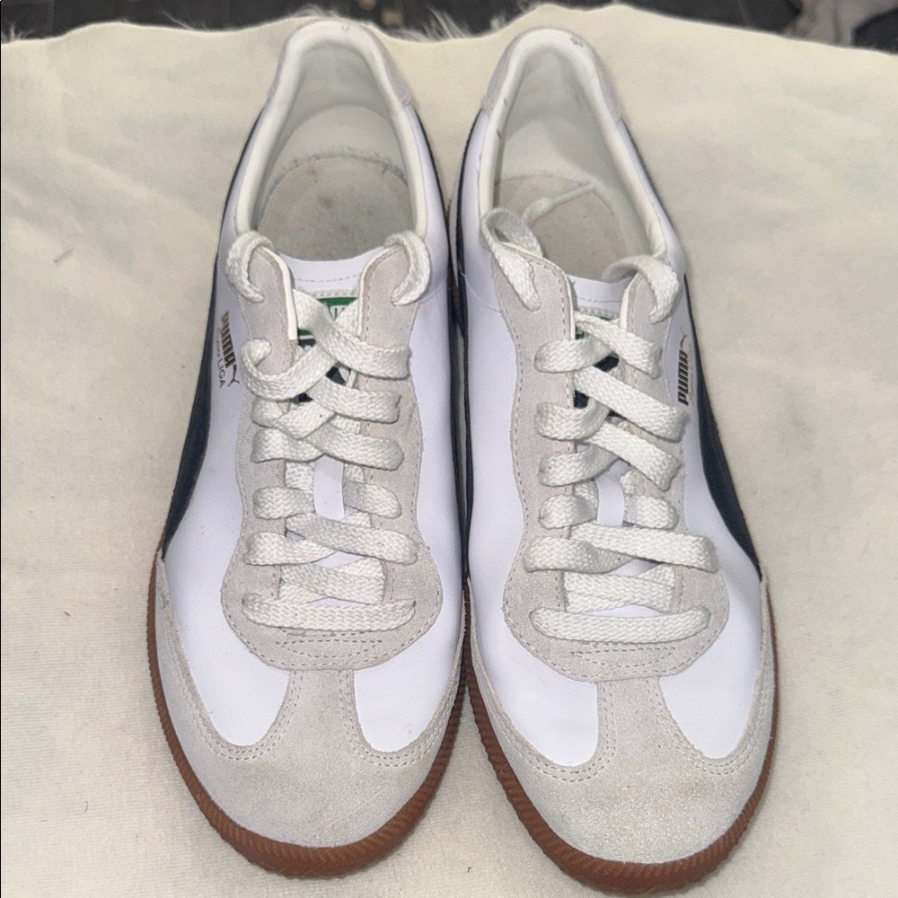 Never worn Puma OG Super Liga Men’s shoes